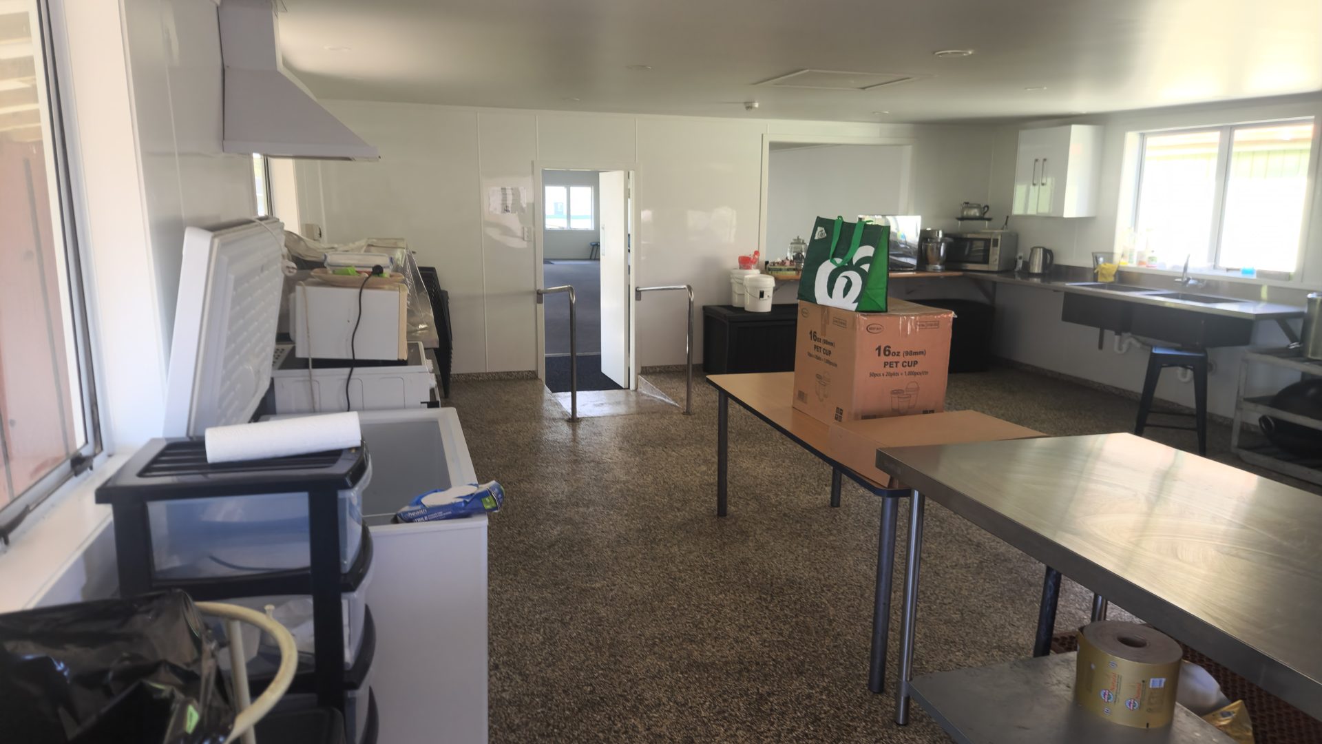 The kitchen of the Putoetoe dining room.