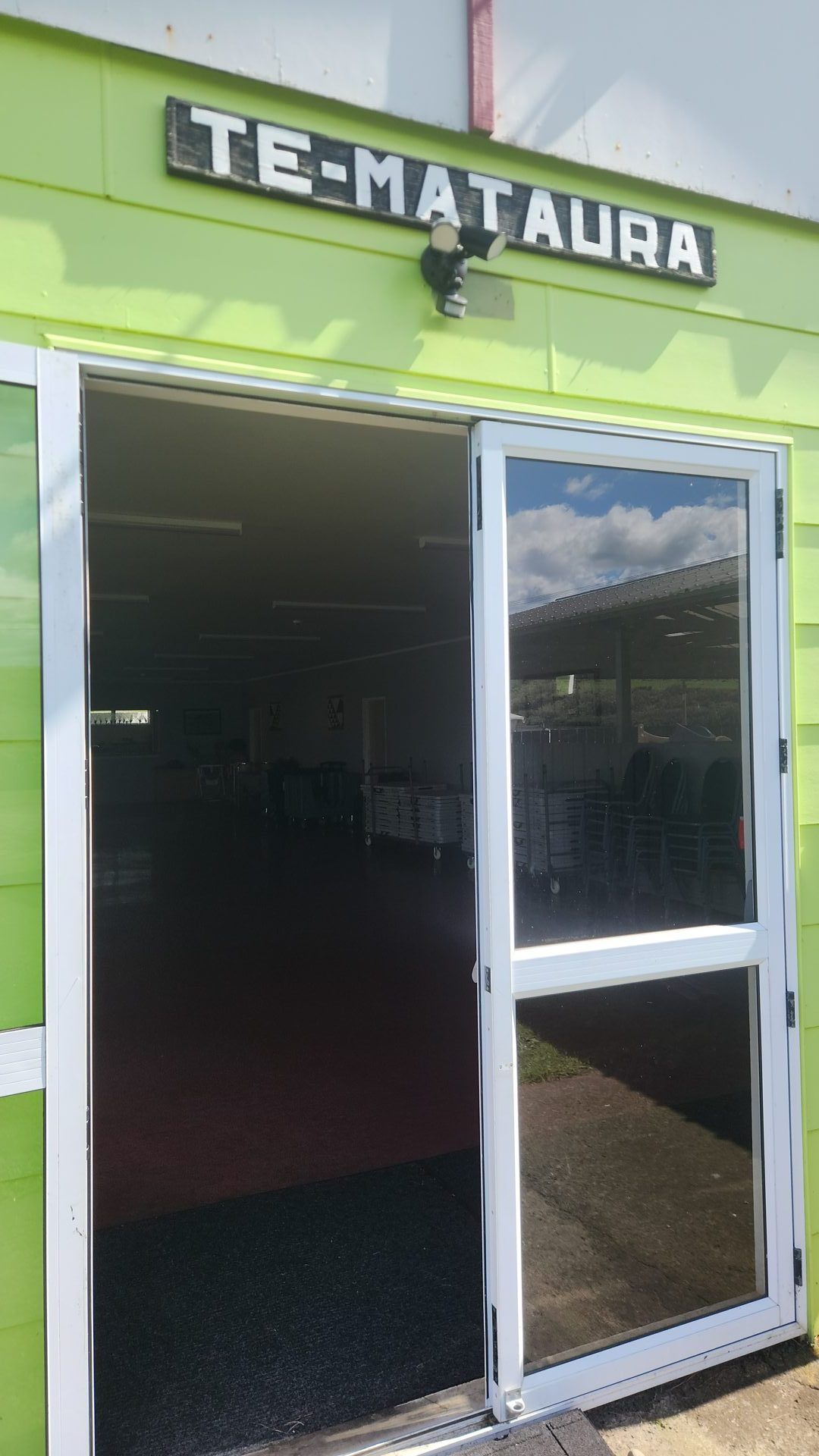 Entrance of the Te Mataura dining room with sign.